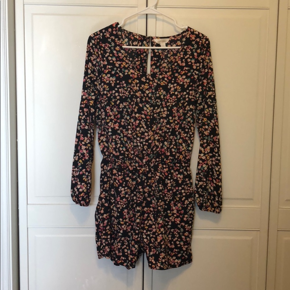 Floral short long sleeve romper